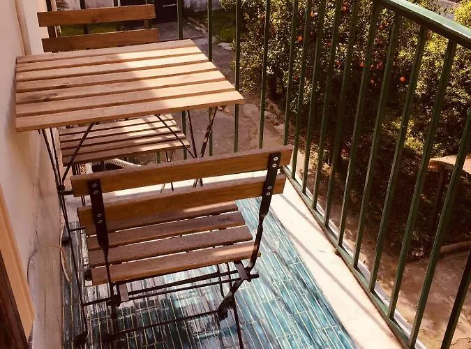 Oda ve Kahvaltı Il Nido Portici